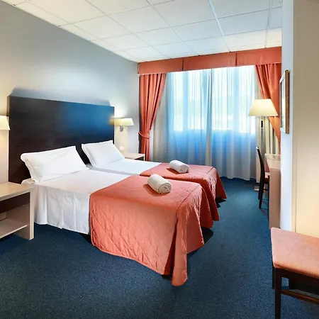 Tuscany ホテル 4*