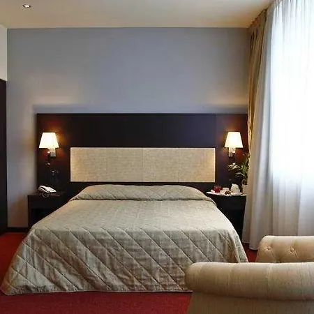Tuscany Hotel 4*